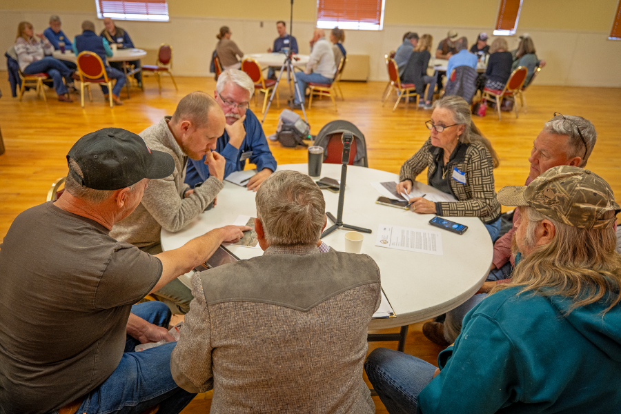Palisade residents connect with community leaders at Round Robin event