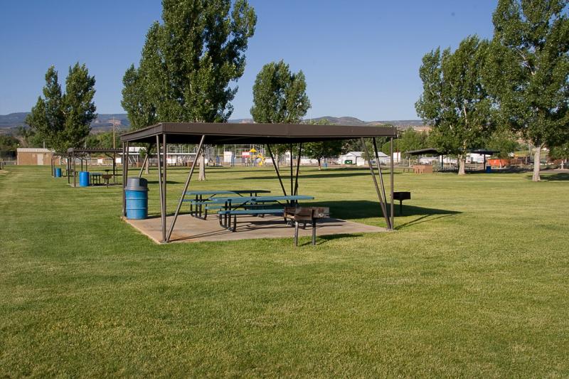 Photograph of Orchard Mesa Lions Club park shelters with picnic tables